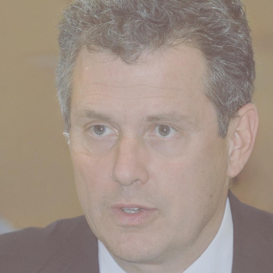 Finanzberater Bastian Reichert